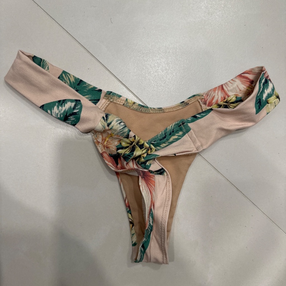Montce Tommy floral corset top and uno bottoM - Picture 2 of 3
